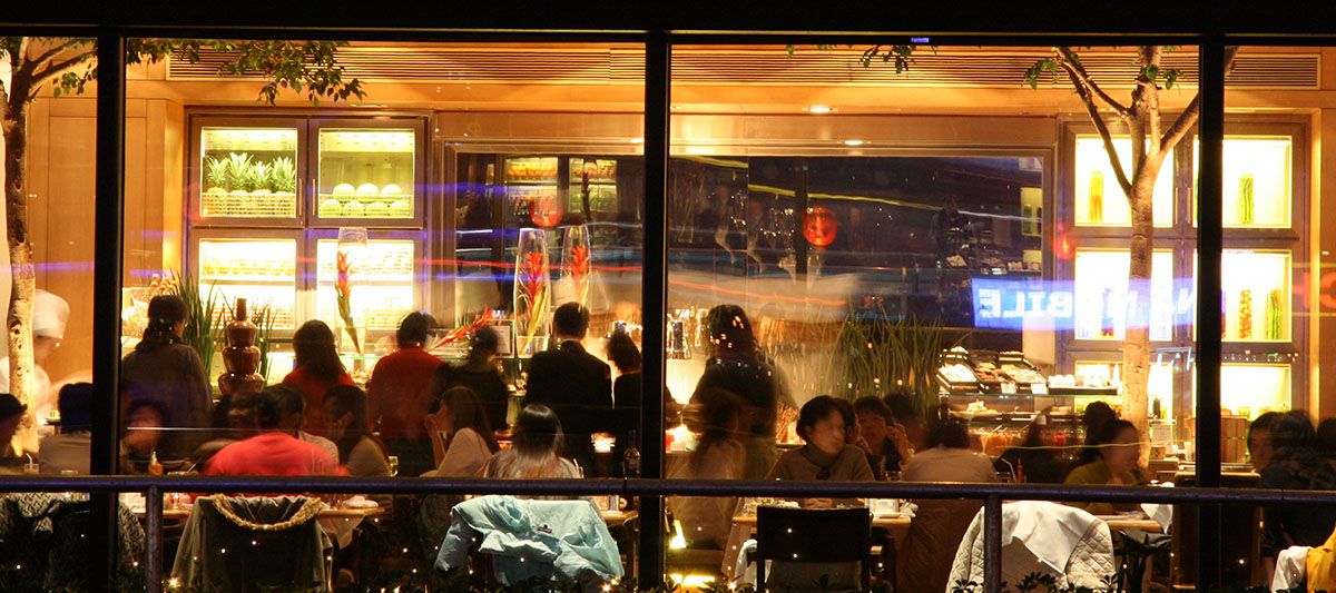 Photo looking inside a busy restaurant.